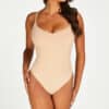 Hunkemöller Nahtlos betonender Body mit hohem Beinausschnitt Beige