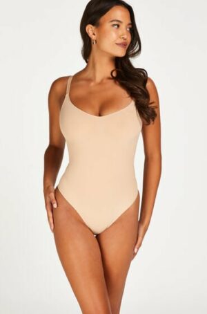 Hunkemöller Nahtlos betonender Body mit hohem Beinausschnitt Beige